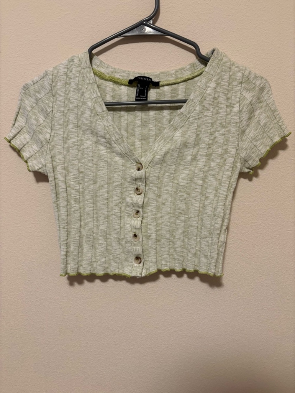 Forever 21 Pale Green Ribbed Button-Front Crop Top